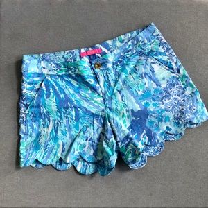Lily Pulitzer Blue Scallop Shorts, Size 6